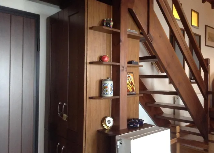 Pilion Stone House *